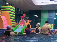 -Swim斯卫姆国际儿童游泳中心(红博中央公园店)
