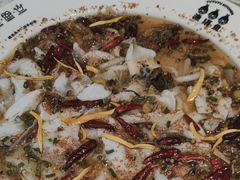 -渔语鱼酸菜鱼新川菜(来福士店)
