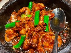 石锅杭椒牛蛙-虫二酒肆(美罗城店)