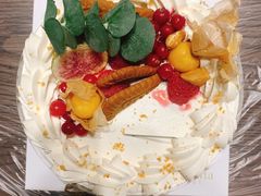 海盐焦糖咸奶油蛋糕-小苍兰风铃草蛋糕甜品(沈阳店)