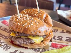 -Side Street街旁(交道口店)