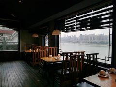 -嫩芽·重庆菜馆(十八梯露台观景店)