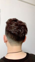 -HAIR CORNER