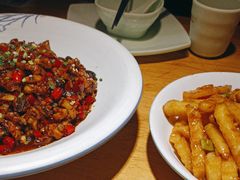 -偶屋里钵少爷(时代广场店)