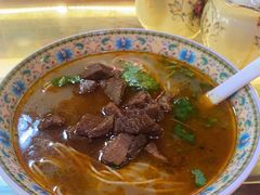 -金杨拉面王小吃面馆·牛三宝面·红烧牛肉粉
