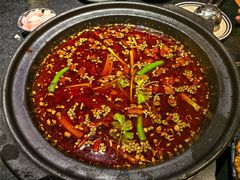 贡椒木姜锅-小饕荟雅安贡椒鱼鲜馆(广福桥店)