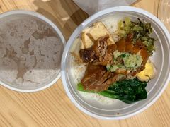 -狮头牌卤味研究所·卤味饭(花城汇南区店)