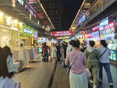 -万达广场(南昌红谷滩店)