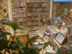 -猫的天空之城概念书店(杭州南宋御街店)