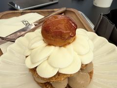 -VERIE BAKEHOUSE