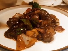 黑椒雪花牛仔粒-锦園(伊势丹美食城店)