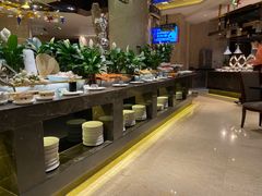 自助取餐区-天宇菲尔德·花园西餐厅·海鲜自助餐
