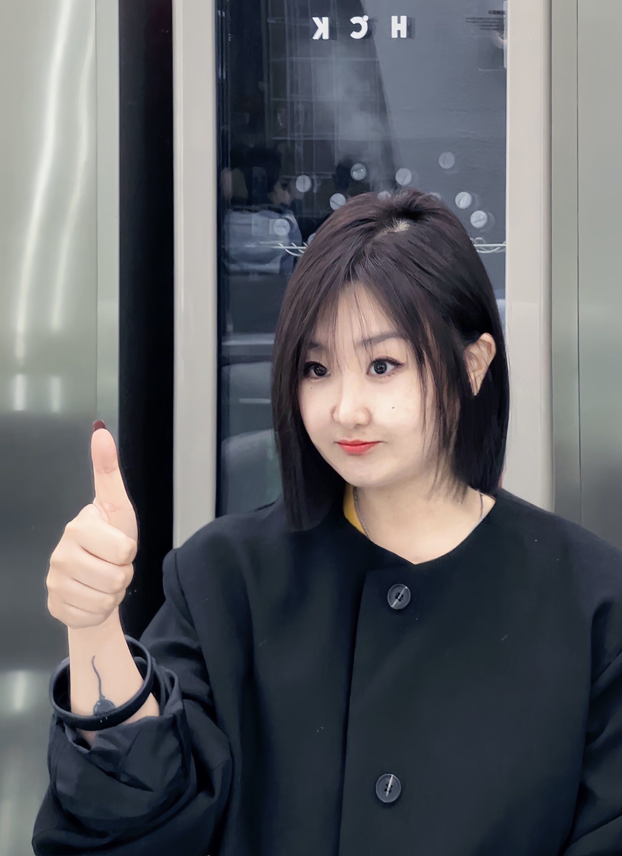 短发干练利落!整个人气场全开