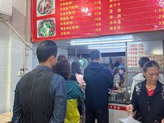 -牛师傅牛肉面(尚隆路店)