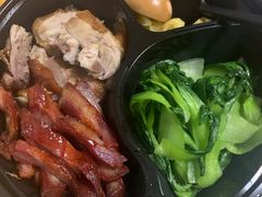 叉烧拼油鸡饭-宏记广东客家菜(丰汇店)