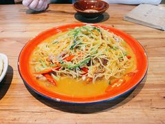 -先启半步颠小酒馆(白麓里店)