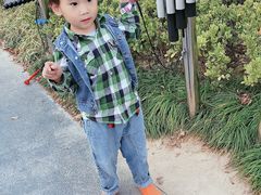 -季高兔窝窝亲子园(上海薰衣草公园店)