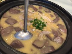 豆汤肥肠血旺-马旺子酒楼