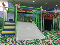 -雅乐达儿童乐园(海韵广场店)