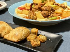 -伊带伊路新疆美食府(呼家楼店)
