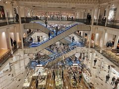 -乐蓬马歇百货公司(Rive Gauche)