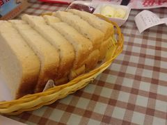槽子面包切片-华梅西餐厅(哈尔滨中央大街店)