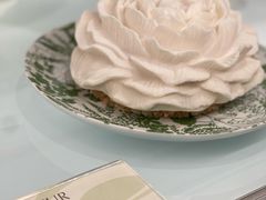 -潮一不贰·法式甜品·生日蛋糕·西式简餐(外滩店)