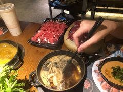 -呷哺呷哺 黄金牧场 (欢乐谷店)