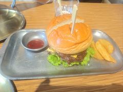 经典双层牛肉堡-魏斯理汉堡(西安沣东吾悦店)