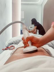 -Lily纤美·科技减脂中心