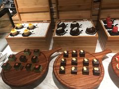 -JW万豪厨房餐厅·滨海草坪烧烤·海鲜·海景(三亚绿发山海天JW万豪酒店)