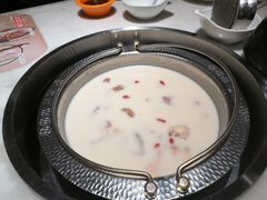 -煲宫猪肚鸡(晶品店)