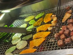-肉甲韩国木炭烤肉(新壹街1店)