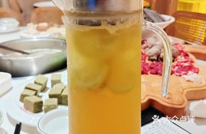 Hand-Beaten Plum Lemon Tea