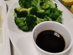 -煲王粤菜餐厅(中侨中心店)