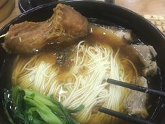 爆鱼焖肉面-老盛兴汤包馆(江宁一店)