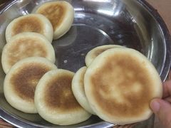 老面饼-二厨·吊桥小院·脆皮烧鸡公·本地农家菜(沿江西路店)