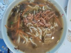 -老前童小吃(北明程路店)