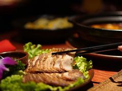 卡拉山火塘烧肉-花马天堂云南餐厅 Lost Heaven(外滩店)