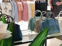 -COACH蔻驰(盛京奥特莱斯店)