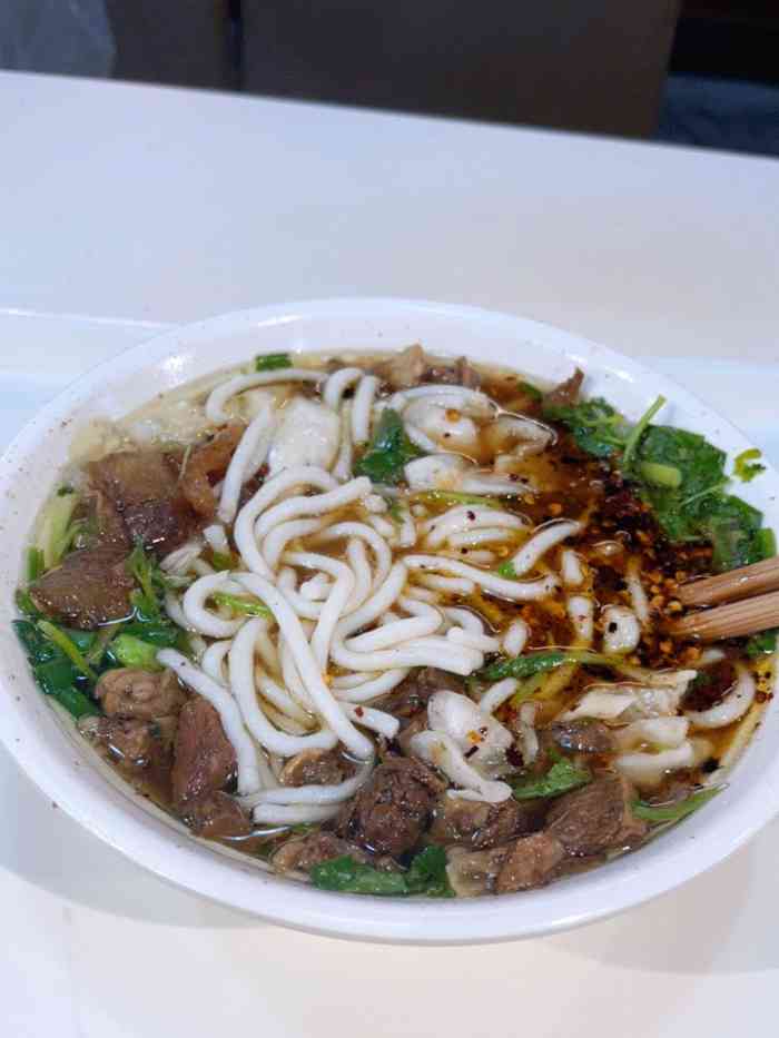 花溪王记牛肉粉(都司路店)-"来到贵州一定要吃一碗花溪牛肉粉,我们