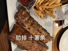 -澳美客(铜锣湾翡翠明珠广场店)