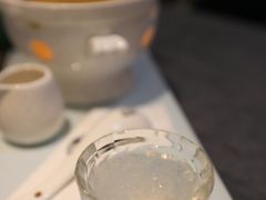 -燕庭·纯燕窝·甜品下午茶(南京西路店)