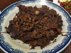 客家红烧肉-董府·古宅餐厅
