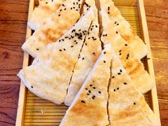 饽饽饼-王明古法砂锅居(开化寺店)