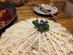 -旧街市鲜货老火锅(大光路店)