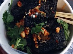 -黑色经典臭豆腐·湖南特产(坡子街店)