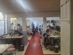 -张阿三馄饨店