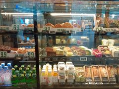 -星巴克臻选(周浦万达店)