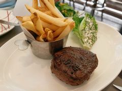 薯条牛排-db Bistro & Oyster Bar by Daniel Boulud(滨海湾金沙店)
